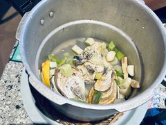 -里岛烤鱼(东港凯虹广场店)