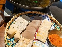 -包整·丝娃娃(一览甲秀楼风景店)