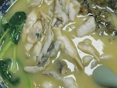 黄鱼蛏子面-明呈黄鱼面馆(斜土路店)