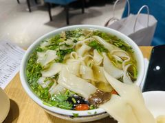 老郑州烩面-天堂鸟水煮鱼·烟火川菜(凤凰路店)