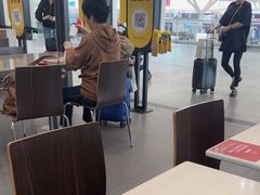 -麦当劳(深圳北站高铁店)