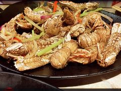 -沪小胖小龙虾(淮海中路旗舰店)