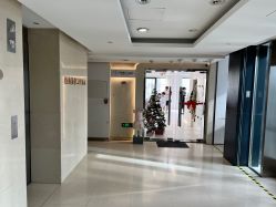 -Hello Lady发型设计