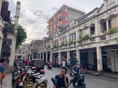 -吴日彪蒜香猪牛排(水巷口店)