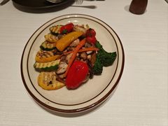 -马克西姆俄罗斯餐厅(通亚街店)