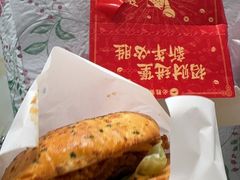-必胜客(威高广场店)