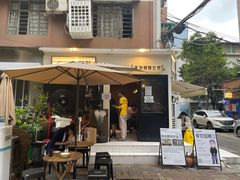 -CowCow其其·牛杂咖啡公司(六运店)