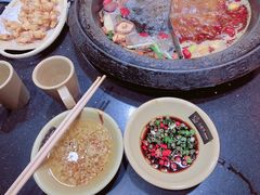 -唇辣号重庆老火锅(亦庄店)