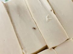 -华威达牛庄(黄埔大道西店)