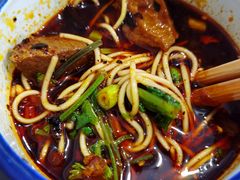 坨坨牛肉面-山城盅盅面