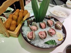 -洪氏嗨捞·广东猪肚鸡·椰子鸡火锅(西咸万象城店)