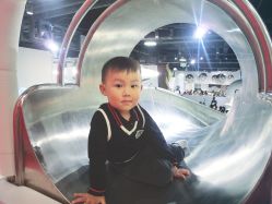 -MINI MARS KIDS CLUB亲子家庭中心(长宁天山店)