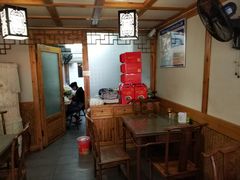 -街头顶黄记馄饨王(中山中路店)