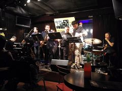 -东岸Cafe 爵士俱乐部