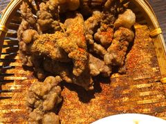 -爆炸头阿姨小四川正宗川味小吃(无任何分店)