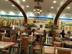大堂-清真·玛丽亚新疆菜主题餐厅(浙江中路店)
