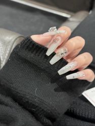 -M·X Nail日式美甲美睫