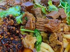 -黔阿牛菌汤牛肉粉全牛火锅(喷水池店)