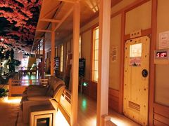 -蓝鲸湾汤泉(包河店)