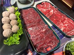 手捶生牛肉丸-牛村来人潮汕牛肉火锅(西单店)