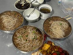 -正宗杨记普洱酸醋米线(总店)