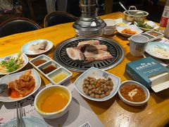 -唯成•韩国炭火烤肉 유성고기