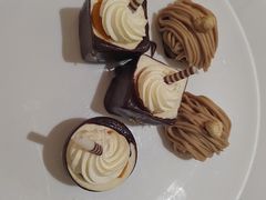 -晶丽香榭自助餐(南京大饭店)