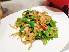辣椒干毛鱼-山里亲戚(淞虹路店)