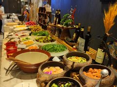 -筠咖啡西餐厅(上海国展宝龙丽筠酒店)