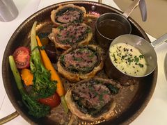 -斯普汇生蚝牛排馆(中骏世界城店)