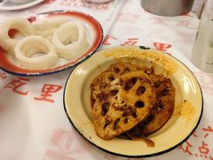 -堂瓦里·33年传统赣菜(第一街区店)