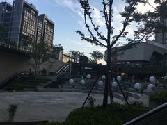 -易生活购物公园
