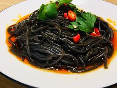 酸辣蕨根粉-小鱼小牛·鱼牛干锅·脆鱼火锅(世欧广场店)