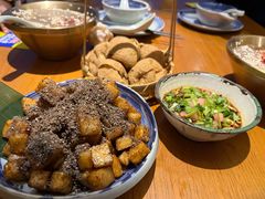 -包整·丝娃娃(一览甲秀楼风景店)