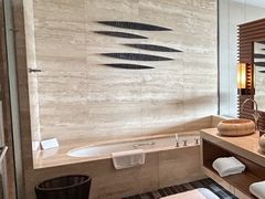 -海南清水湾莱佛士酒店