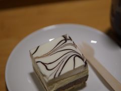 -猫腻·猫咖·撸猫馆(星光大道店)