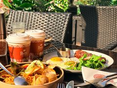 -BOURBON 玻本美式餐厅酒吧(虹桥新天地店)