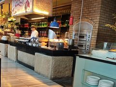 -唐拉雅秀酒店-西锦汇空中BBQ·思创餐厅