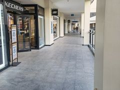 -宁波杉井奥特莱斯广场