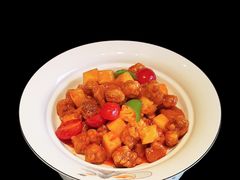凤梨酸甜咕咾肉-桂林肥仔·中华餐饮名店(园湖店)