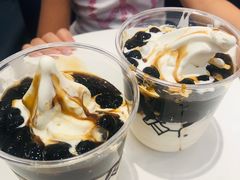 -喜茶(迪士尼小镇DP店)