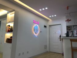 -E.L.K造型momopark店