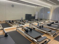 -依灵瑜伽普拉提连锁