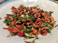 -有红鸡毛店·川菜(建设路店)