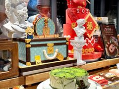 -雍容荟帝王蟹活龙虾展台自助(IFS黑金店)