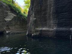 -绍兴东湖风景区