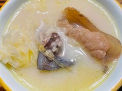 -侠成水上农庄(工业大道店)