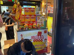 -麦当劳(中山公园龙之梦店)