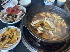 -野菌皇海景野生菌火锅(滨海大道店)