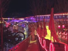 -采薇庄园四季滑雪场